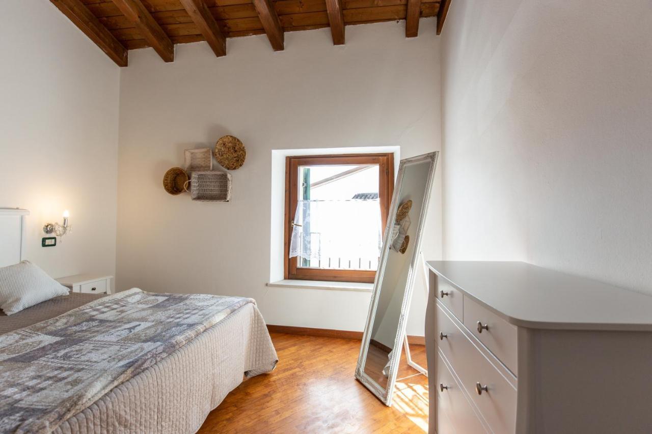 Blu Bed Apartamento Castelnuovo del Garda Exterior foto